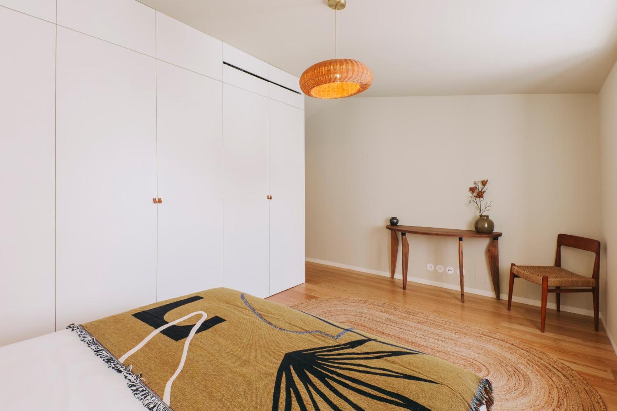 Village Aparthotel By Boa Porto Phòng bức ảnh A room with a futon